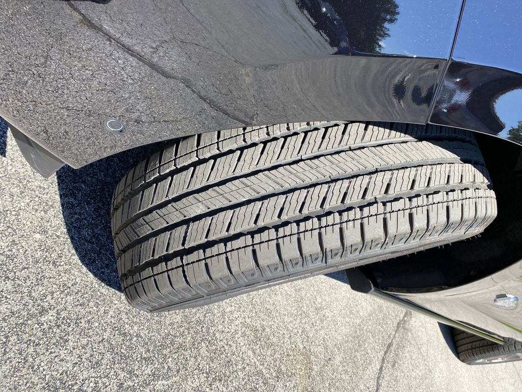 2025 Ford Expedition King Ranch Image 14 of 58