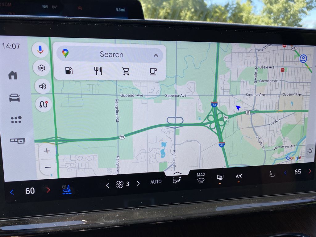 2025 Ford Expedition King Ranch Image 27 of 58