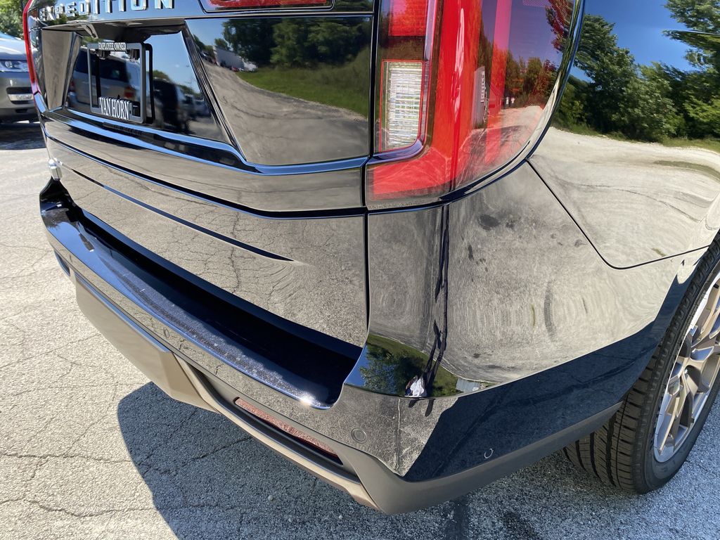 2025 Ford Expedition King Ranch Image 42 of 58