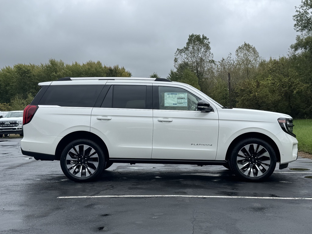 2025 Ford Expedition Platinum Image 5 of 46