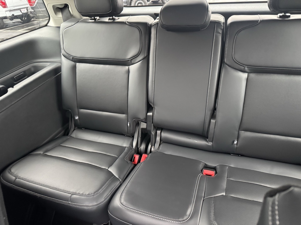 2025 Ford Expedition Platinum Image 22 of 46