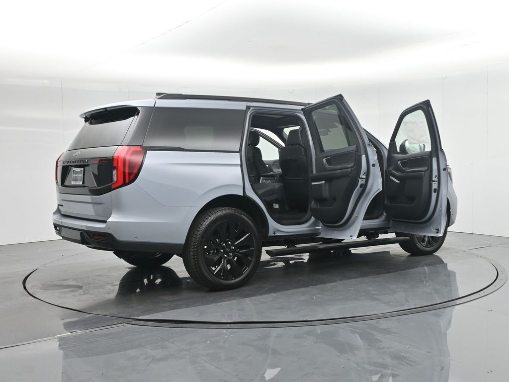 2025 Ford Expedition Platinum Image 19 of 56