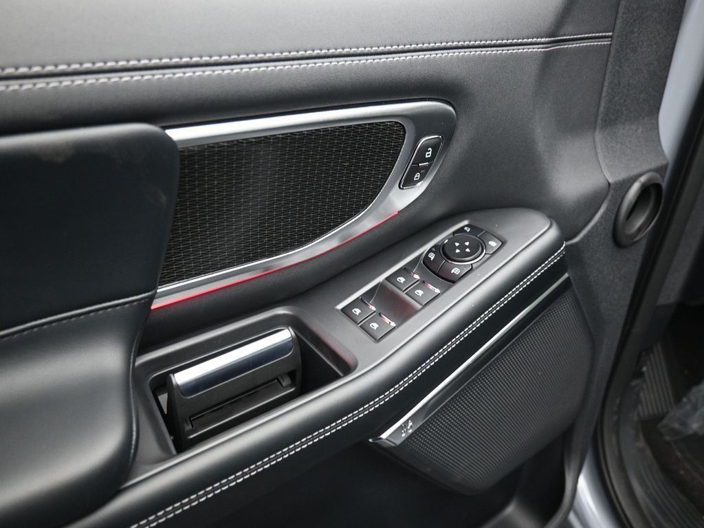 2025 Ford Expedition Platinum Image 47 of 56