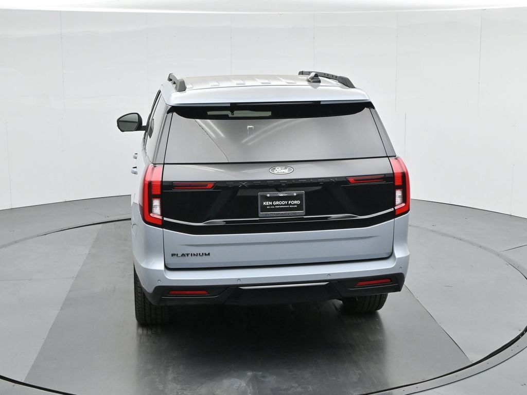 2025 Ford Expedition Platinum Image 27 of 56