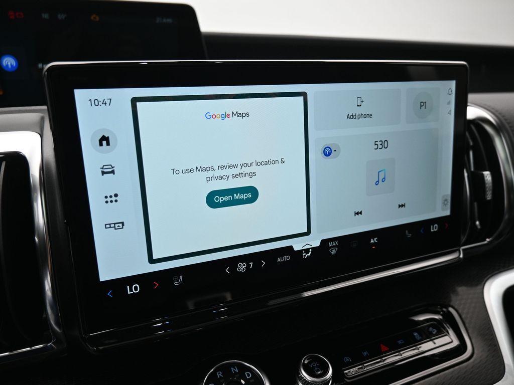 2025 Ford Expedition Platinum Image 43 of 56