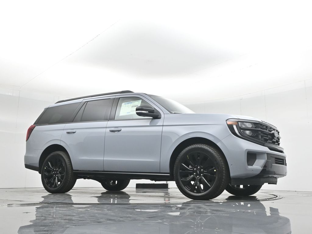 2025 Ford Expedition Platinum Image 18 of 56