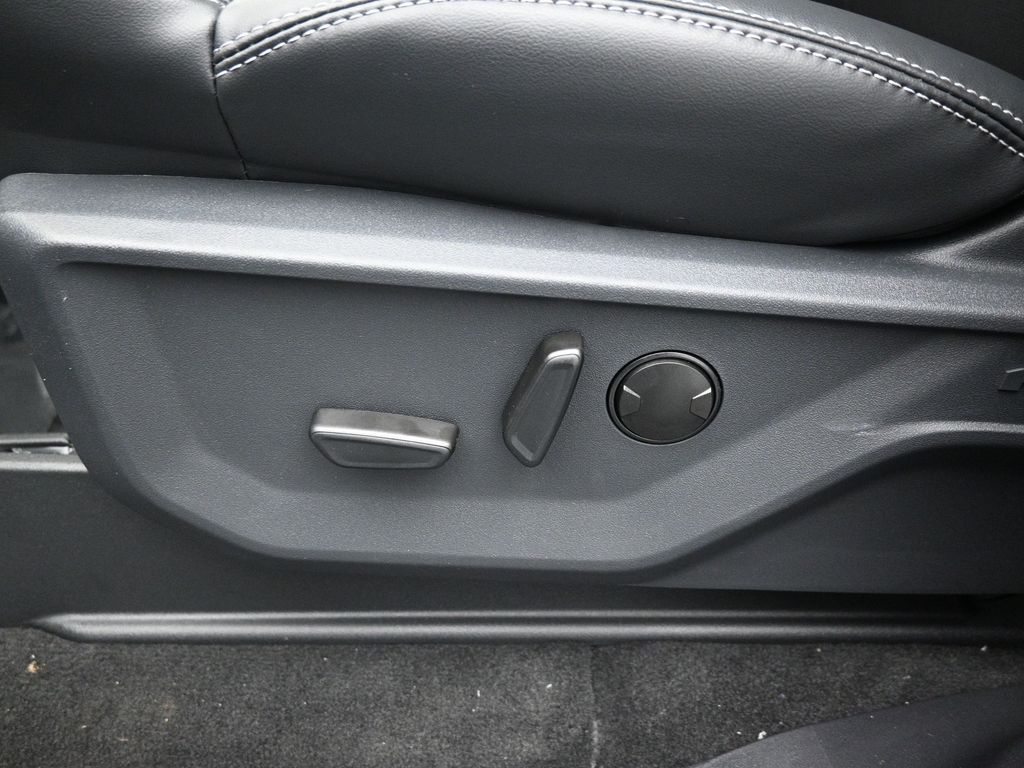 2025 Ford Expedition Platinum Image 53 of 56