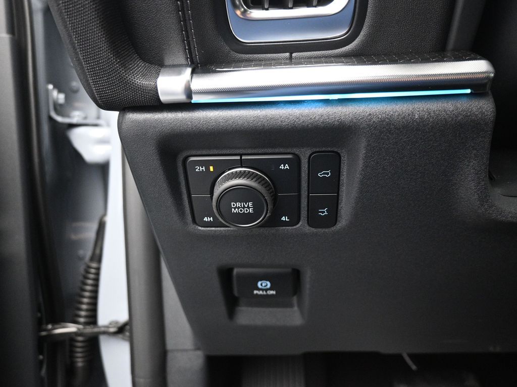 2025 Ford Expedition Platinum Image 50 of 56