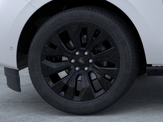 2025 Ford Expedition Platinum Image 9 of 23