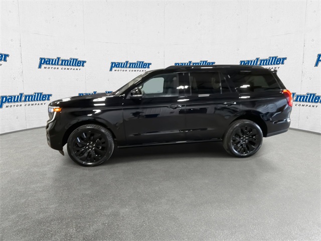 2025 Ford Expedition Platinum Image 13 of 38