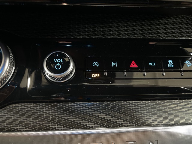 2025 Ford Expedition Platinum Image 23 of 38