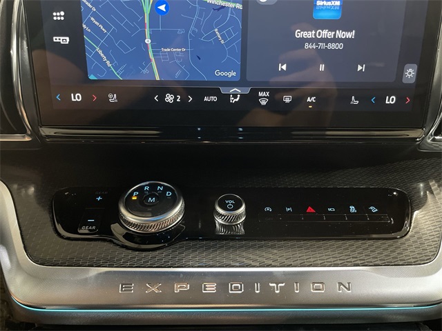 2025 Ford Expedition Platinum Image 27 of 38