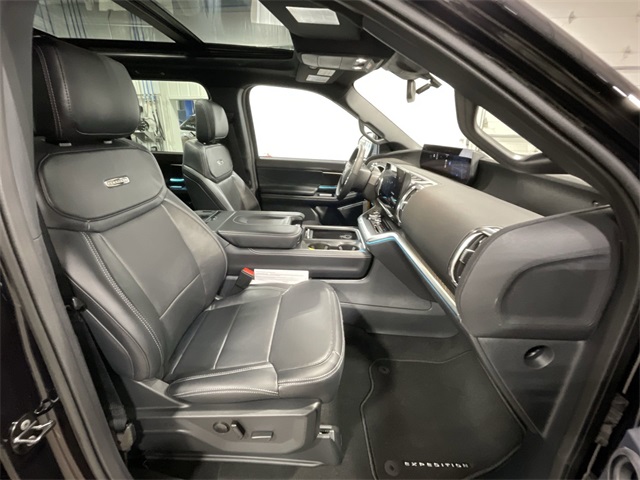 2025 Ford Expedition Platinum Image 20 of 38