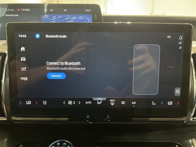 2025 Ford Expedition Platinum Image 24 of 38