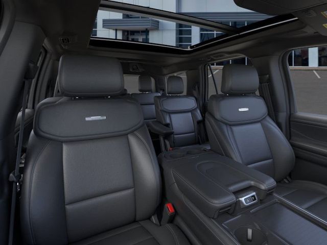 2025 Ford Expedition Platinum Image 11 of 23