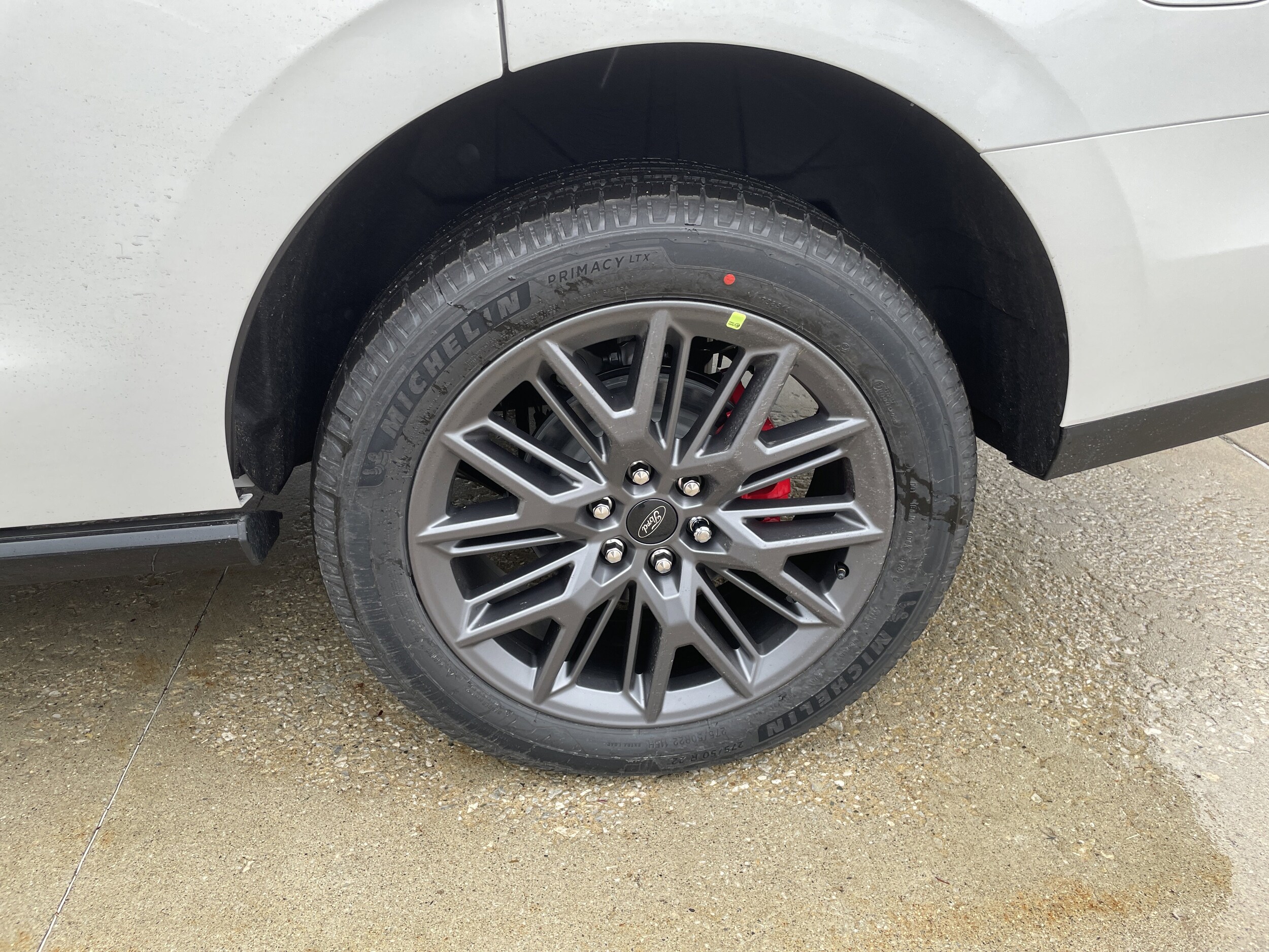 2025 Ford Expedition Platinum Image 8 of 15