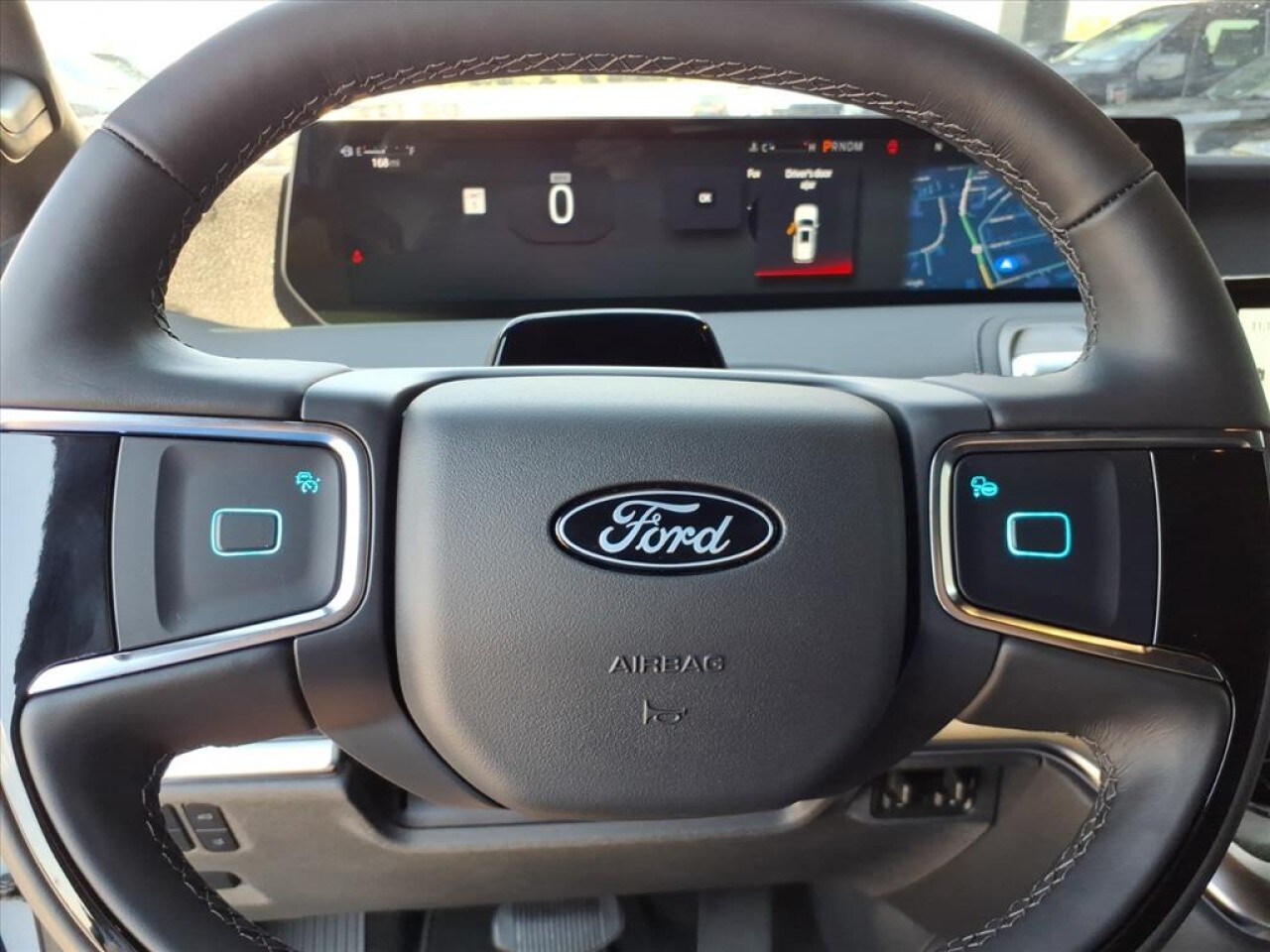 2025 Ford Expedition Platinum Image 9 of 15