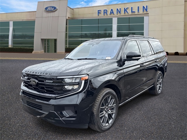 2025 Ford Expedition Platinum Image 1 of 33