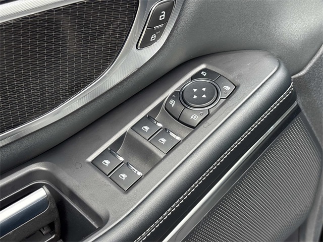 2025 Ford Expedition Platinum Image 28 of 33