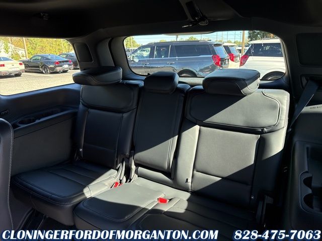 2025 Ford Expedition Platinum Image 13 of 46