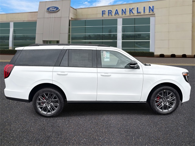 2025 Ford Expedition Platinum Image 4 of 30