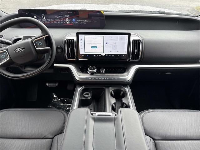 2025 Ford Expedition Platinum Image 15 of 30