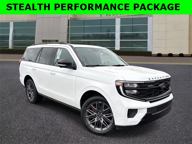 2025 Ford Expedition Platinum Image 3 of 30