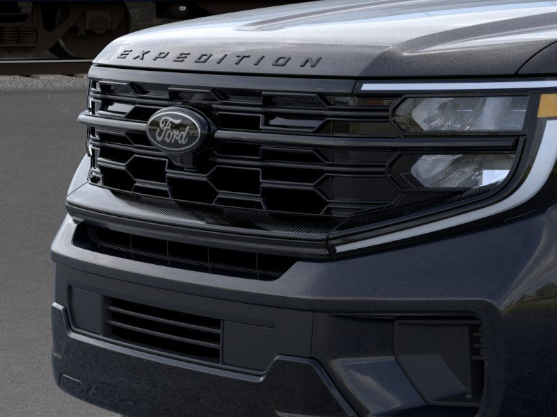2025 Ford Expedition Platinum Image 17 of 23