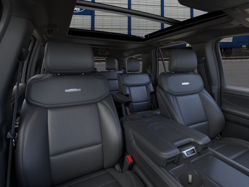 2025 Ford Expedition Platinum Image 12 of 23
