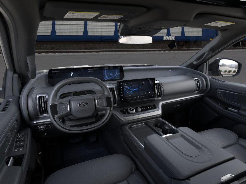 2025 Ford Expedition Platinum Image 13 of 23