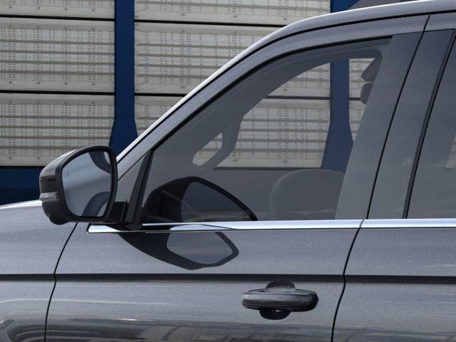 2025 Ford Expedition Platinum Image 18 of 23