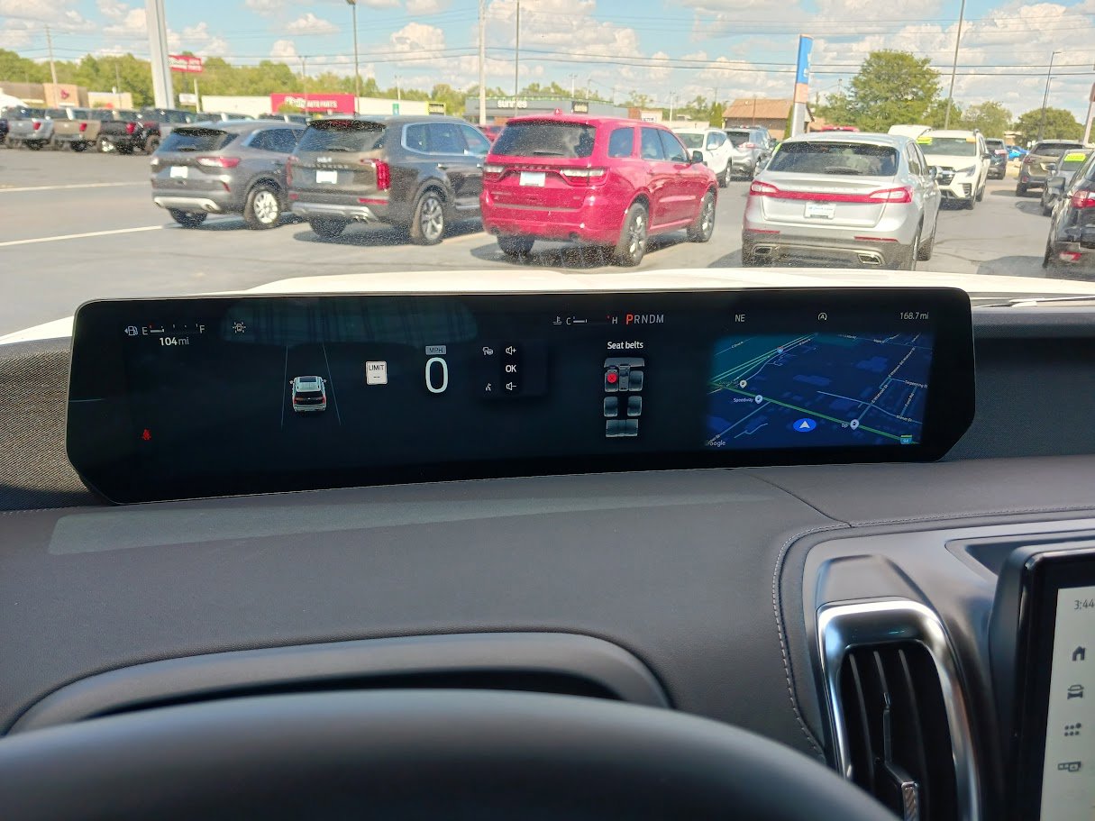 2025 Ford Expedition Platinum Image 20 of 33