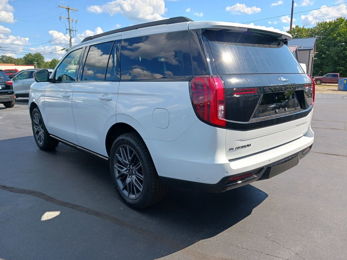 2025 Ford Expedition Platinum Image 10 of 33