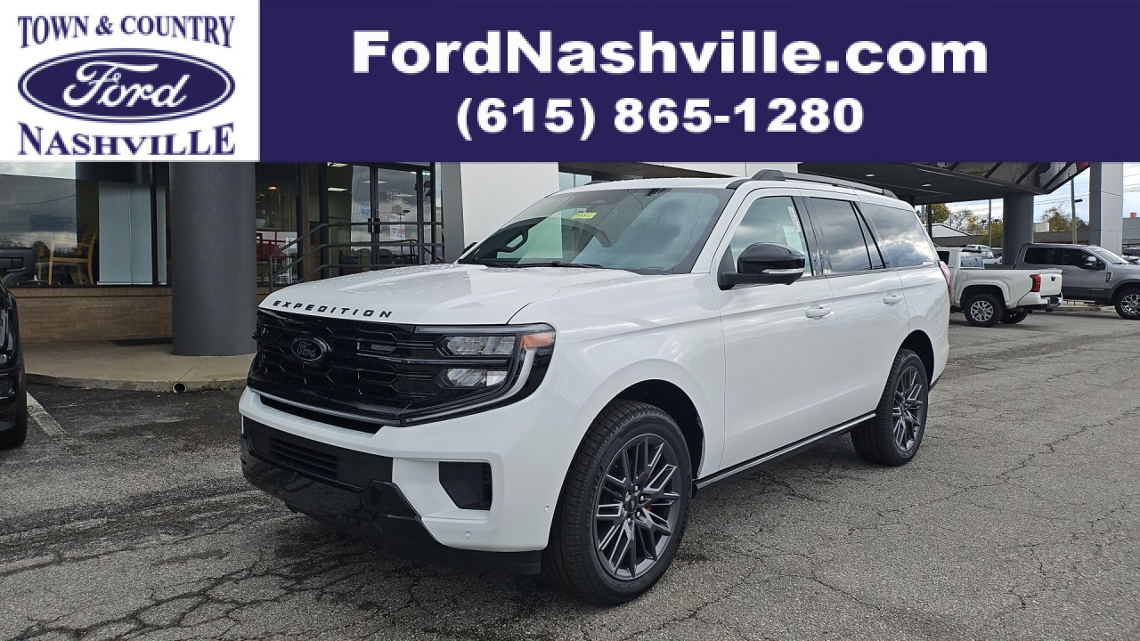 2025 Ford Expedition Platinum Image 2 of 17