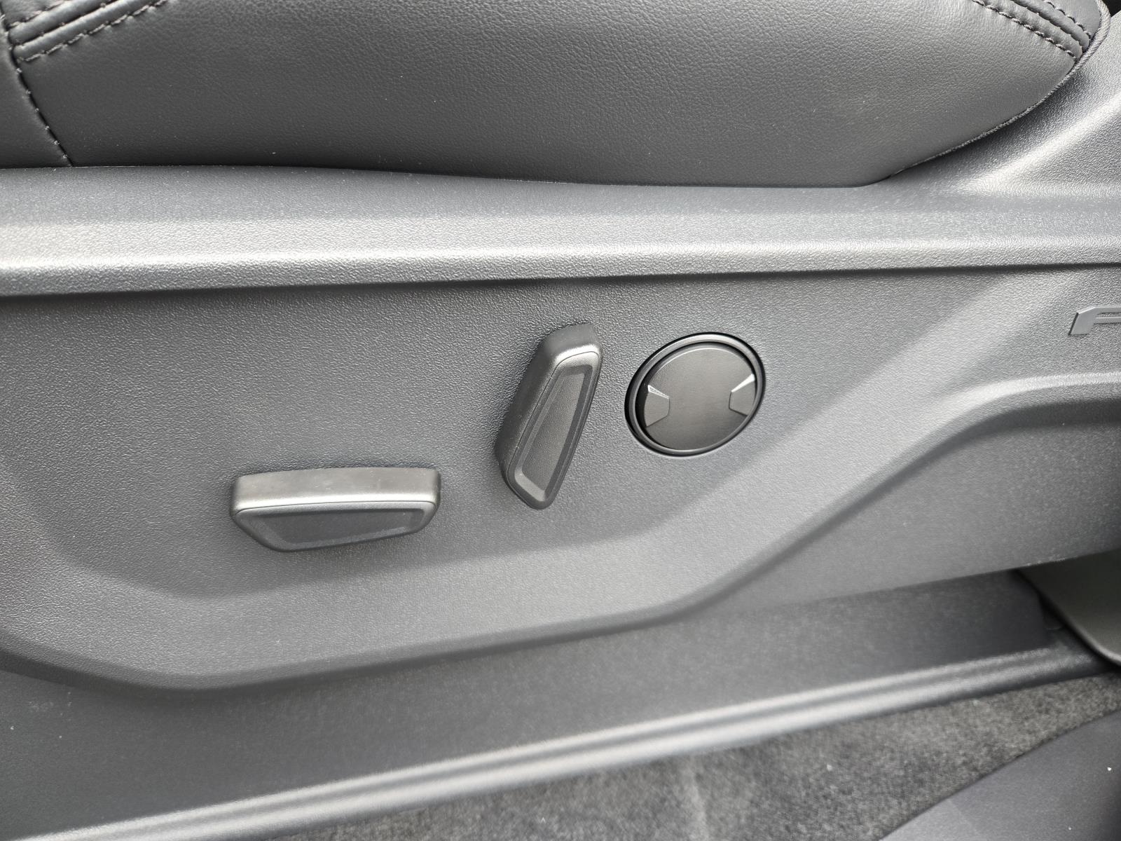 2025 Ford Expedition Tremor Image 27 of 28