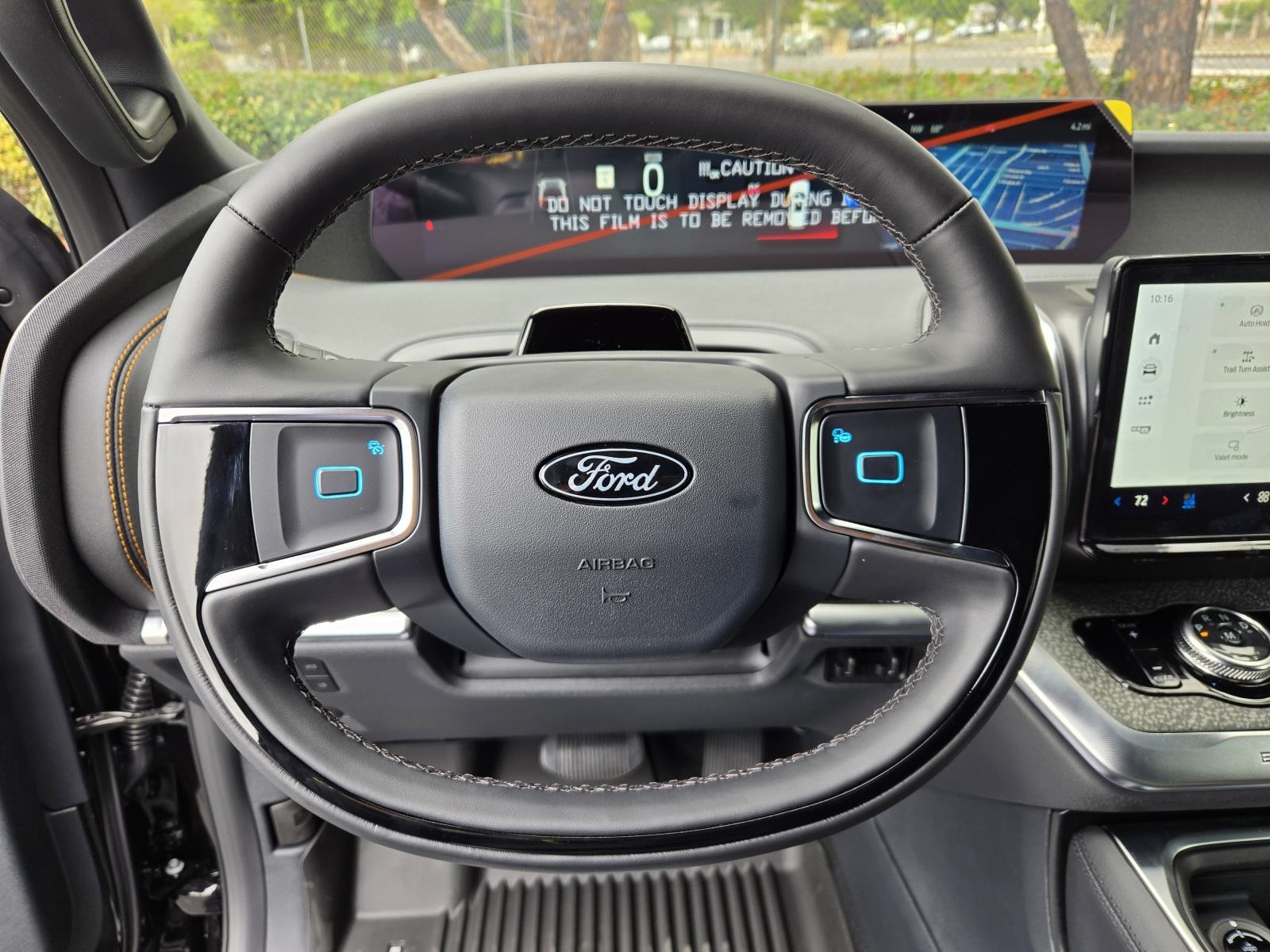 2025 Ford Expedition Tremor Image 15 of 28