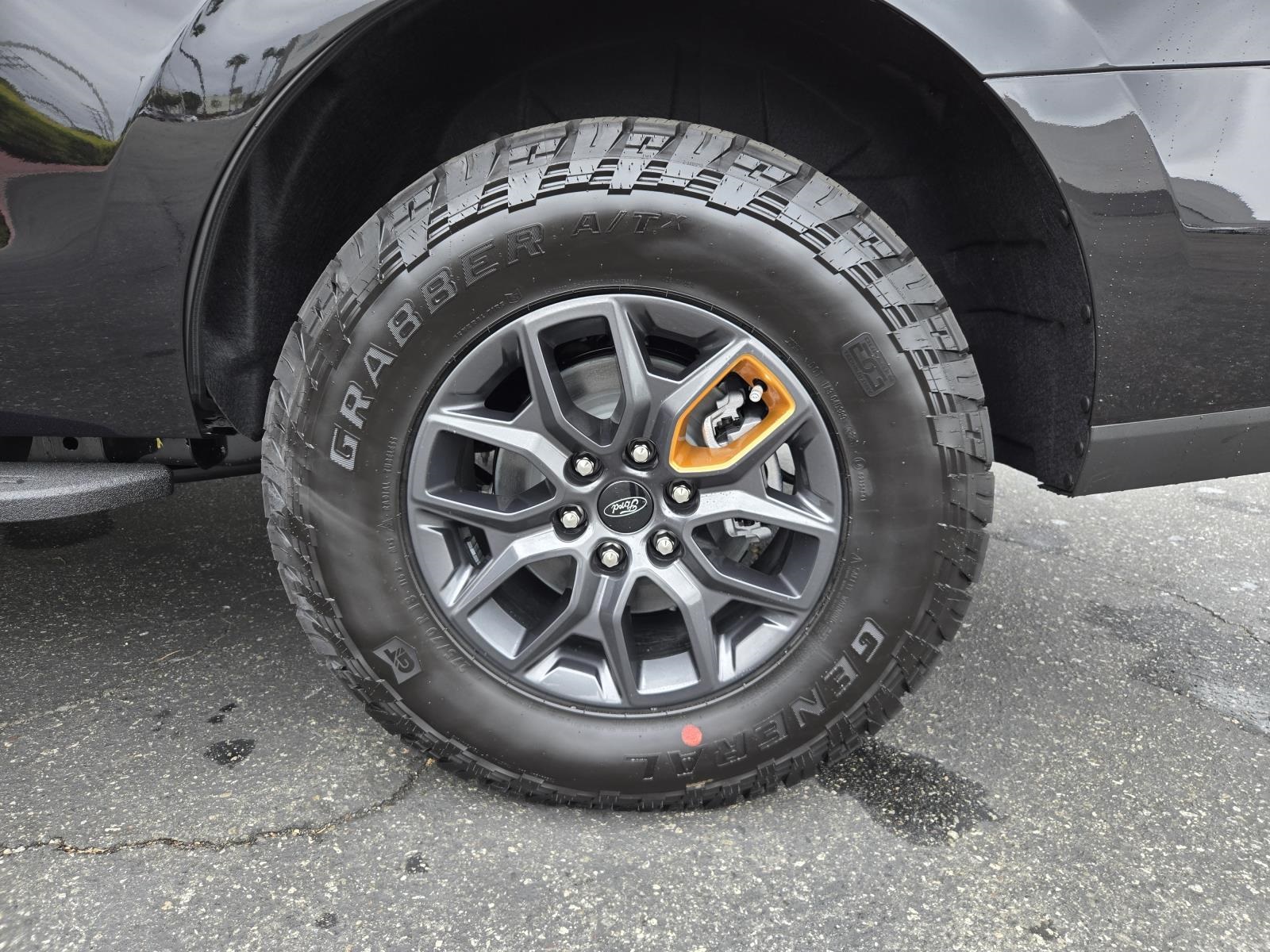 2025 Ford Expedition Tremor Image 8 of 28