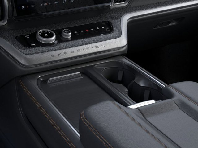 2025 Ford Expedition Tremor Image 16 of 23