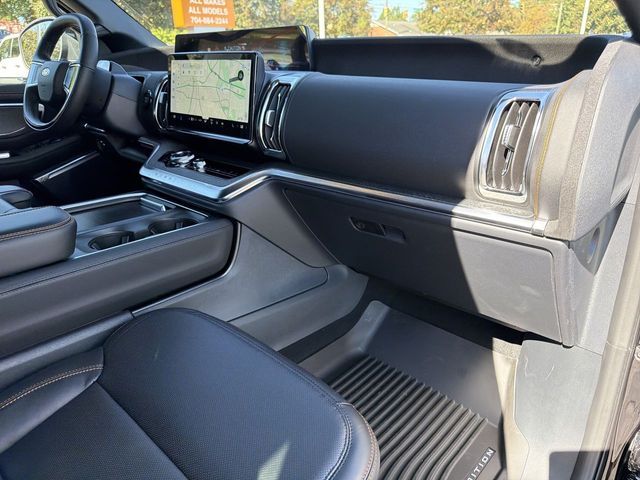 2025 Ford Expedition Tremor Image 25 of 30