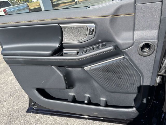 2025 Ford Expedition Tremor Image 22 of 30