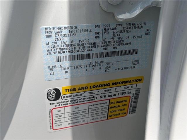 2025 Ford Expedition MAX Platinum Image 16 of 17