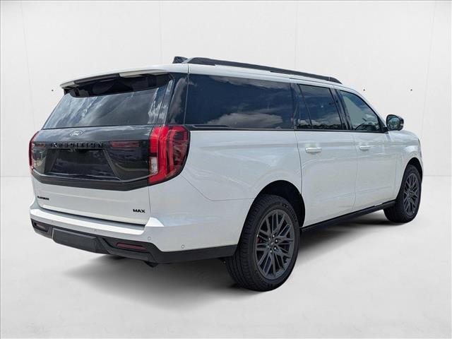 2025 Ford Expedition MAX Platinum Image 3 of 17