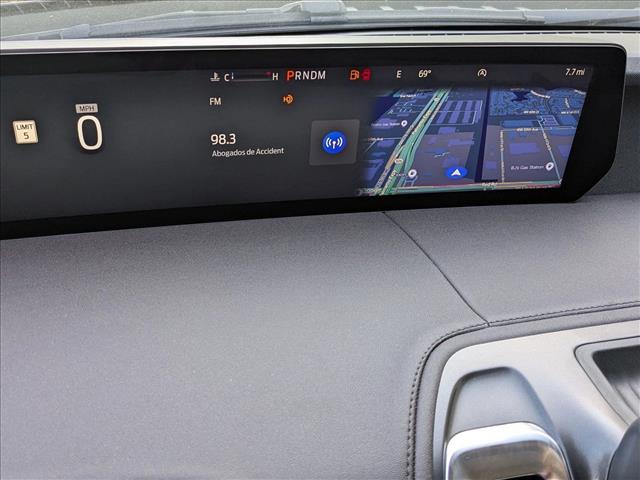 2025 Ford Expedition MAX Platinum Image 13 of 16