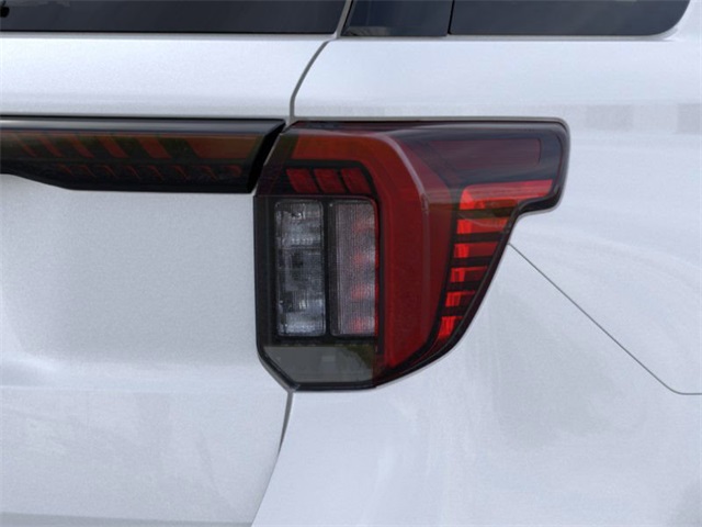 Vehicle image 21 of 31
