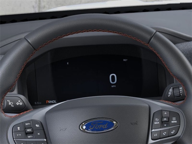 Vehicle image 13 of 31
