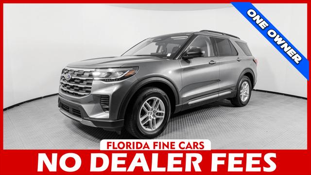 2025 Ford Explorer Active Image 2 of 37