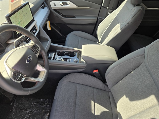 Vehicle image 6 of 11