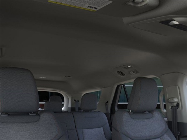 2025 Ford Explorer Active Image 21 of 23