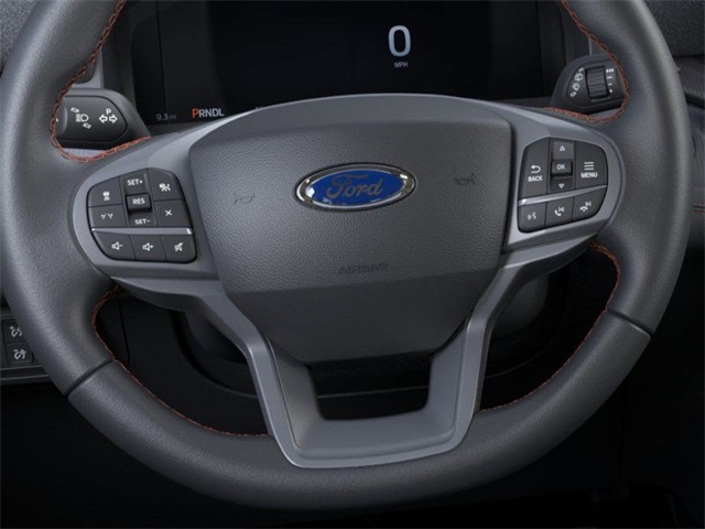 2025 Ford Explorer Active Image 14 of 23