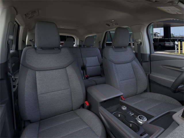 2025 Ford Explorer Active Image 11 of 23